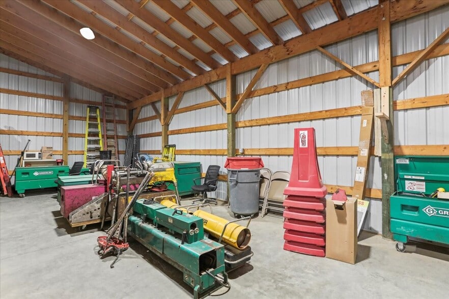 More Photos Of 87 W Lee St, Hagerstown Office For Sale