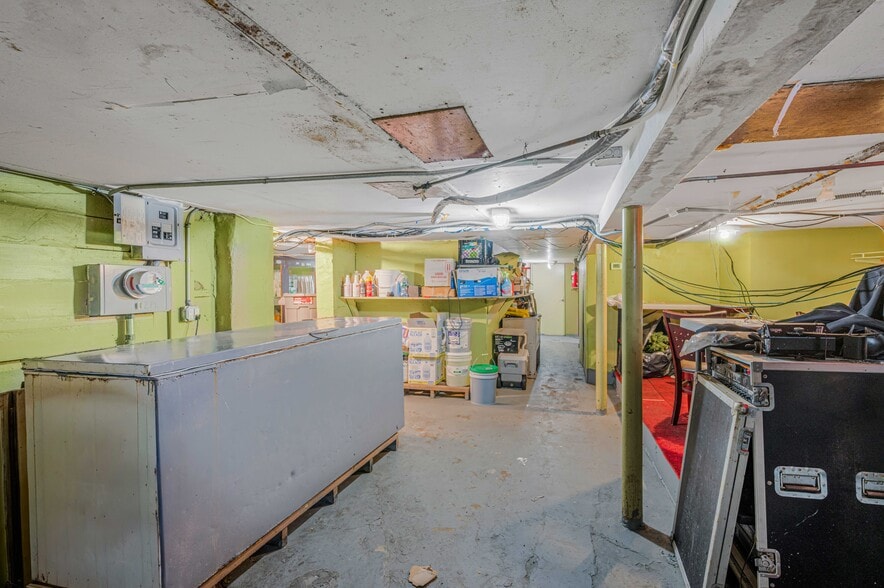 More Photos Of 13889 Francis Lewis Blvd, Rosedale Healthcare For Sale