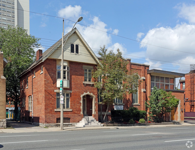 Primary Photo Of 18 Victoria Ave S, Hamilton Religious Facility For Sale