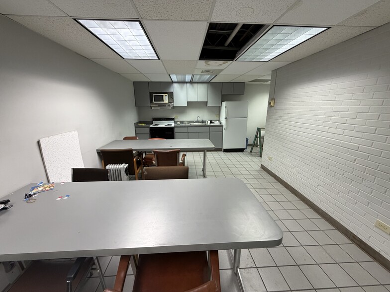 More Photos Of 1101 Negley Pl, Dayton Warehouse For Sale