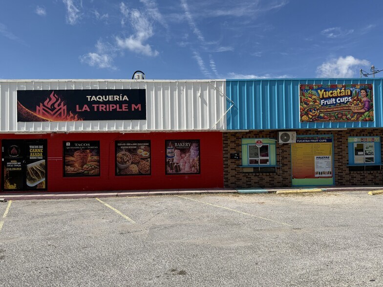 More Photos Of 7030 Branching Ct, San Antonio Fast Food For Sale