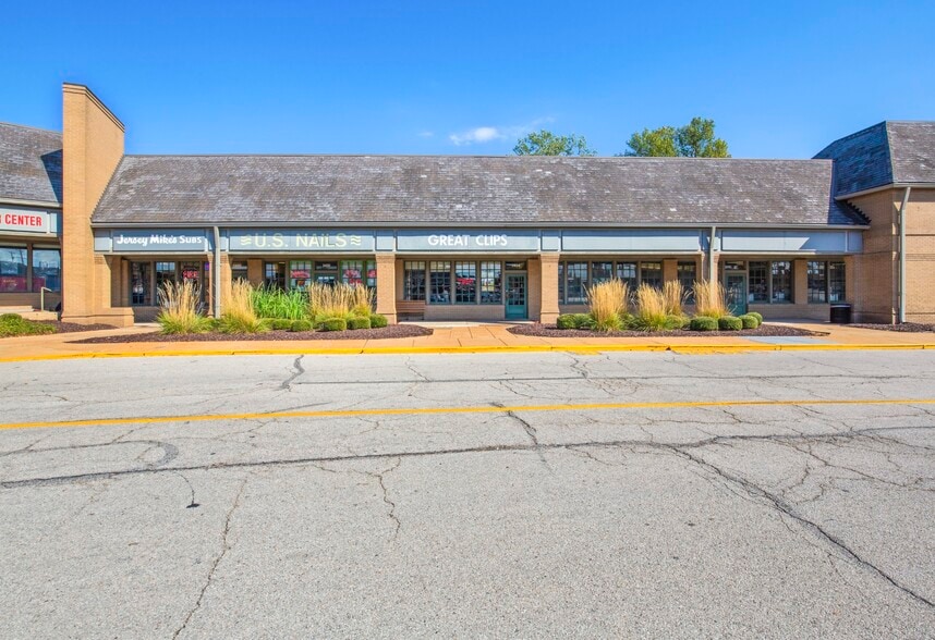 More Photos Of 5406-5458 S Lindbergh Blvd, Saint Louis Unknown For Lease