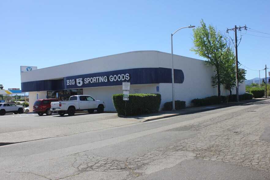 More Photos Of 2500 Hilltop Dr, Redding Freestanding For Sale