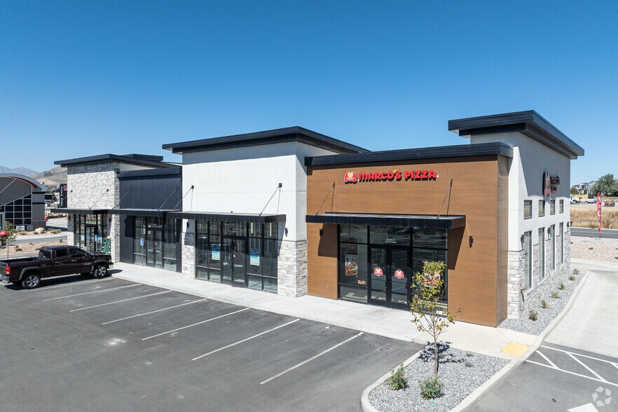 More Photos Of , Saratoga Springs General Retail For Sale