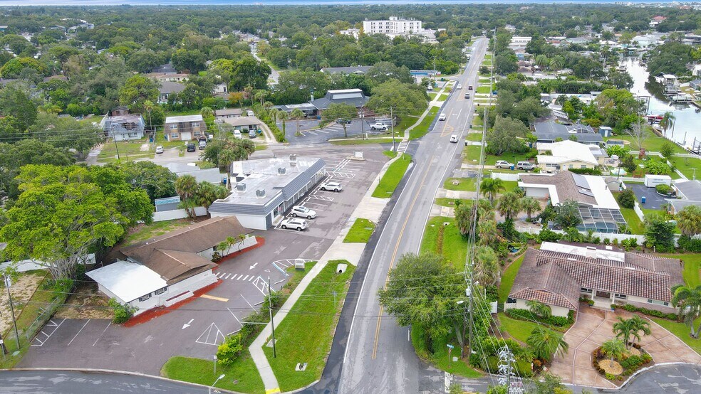 More Photos Of 1511 Indian Rocks Rd S, Largo Medical For Lease