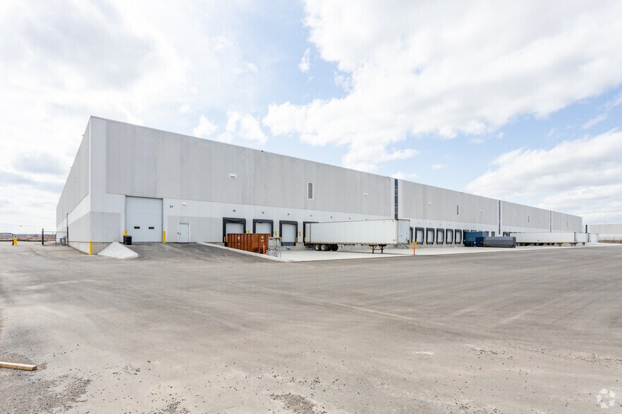 More Photos Of 7211 Fifth Line, Milton Warehouse For Lease