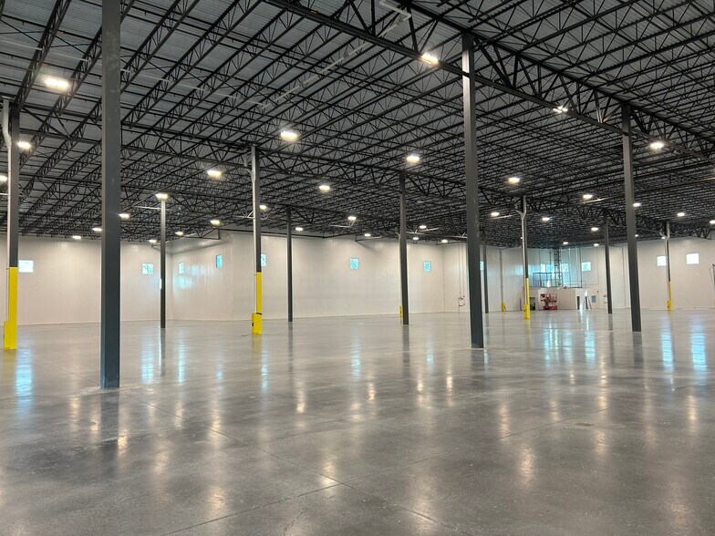More Photos Of 200 Raritan Center Pky, Edison Industrial For Lease