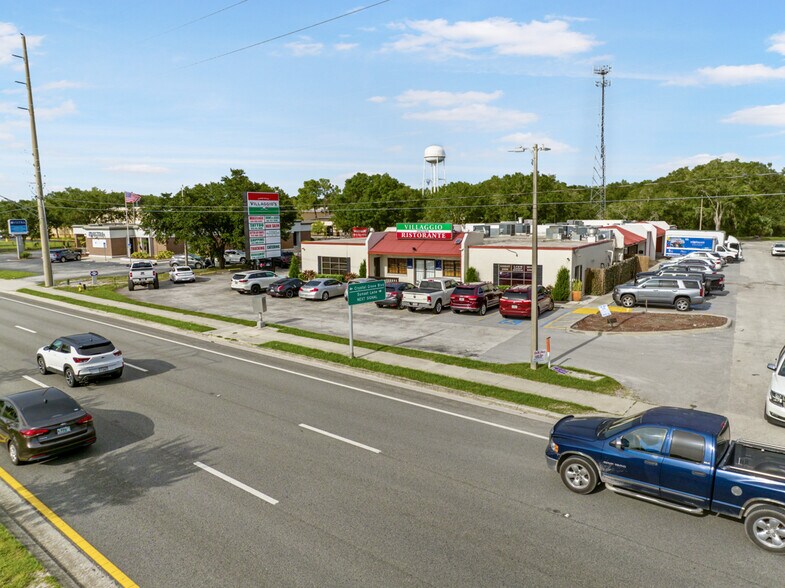 More Photos Of 102 Flagship Dr, Lutz Storefront Retail Office For Lease