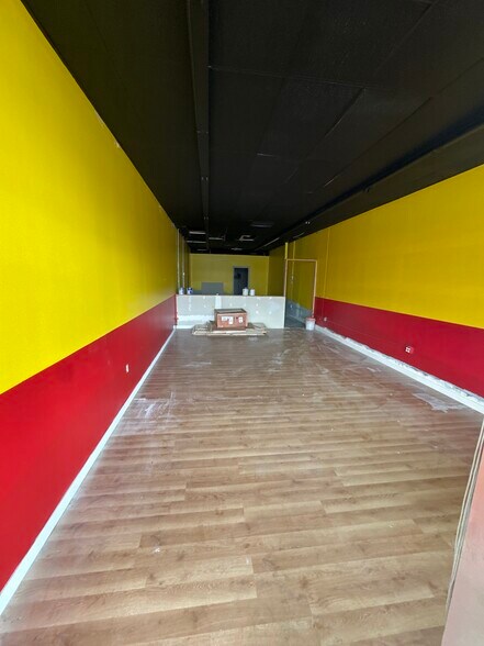 More Photos Of 6801-6859 Longview Rd, Kansas City Unknown For Lease