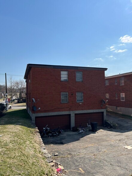 More Photos Of 3367 Parkcrest Ln, Cincinnati Apartments For Sale