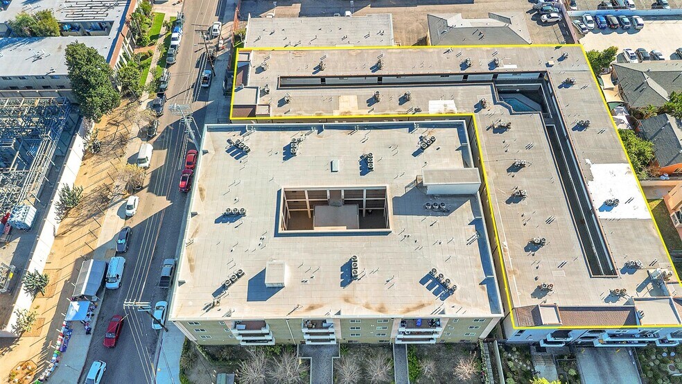 More Photos Of 14668 Nordhoff St, Panorama City Apartments For Sale