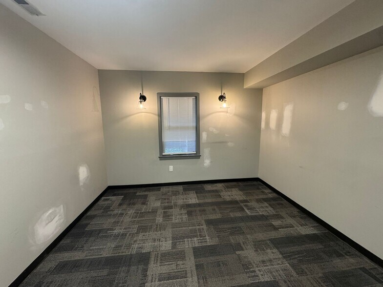 More Photos Of 2895 Hamilton Blvd, Allentown Medical For Sale