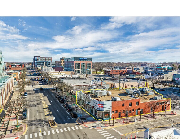 More Photos Of 419 S Main St, Royal Oak Restaurant For Lease