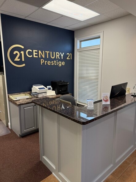 More Photos Of 480-486 Mcqueen Smith Rd, Prattville Office For Lease