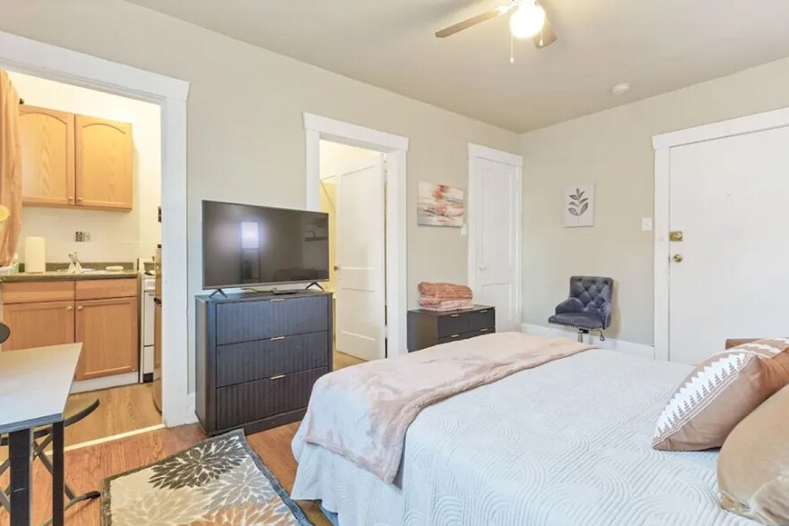 More Photos Of 1329 Grant St, Denver Apartments For Sale