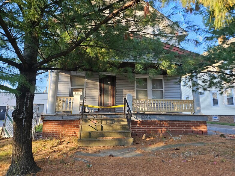 More Photos Of , Cleveland Unknown For Sale