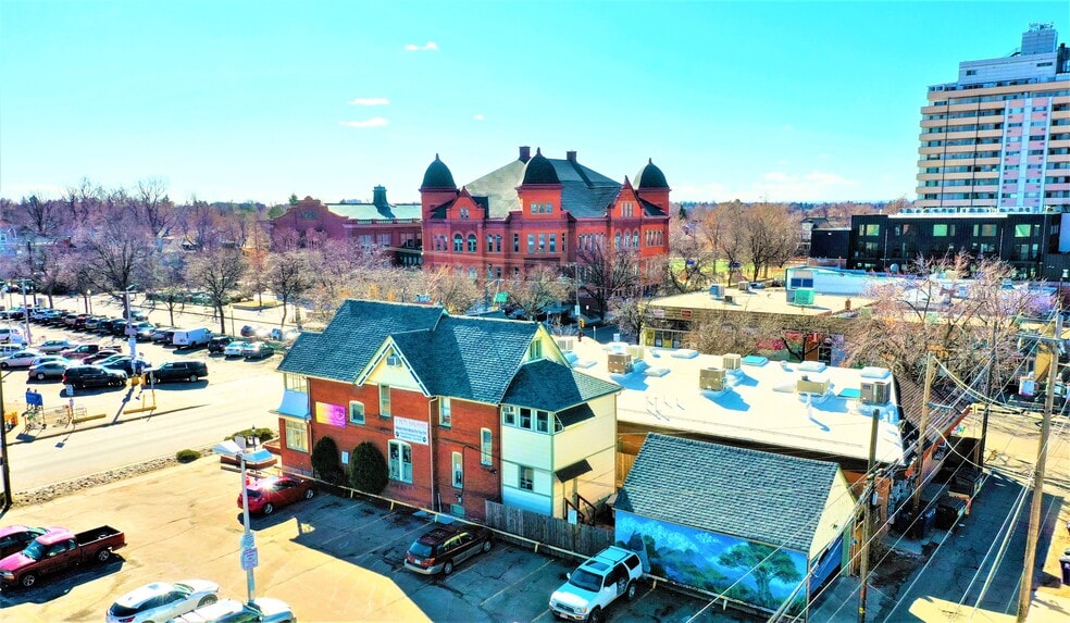 More Photos Of 913 Corona St, Denver Storefront For Sale