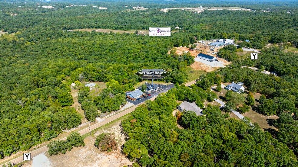 More Photos Of 2079 State Road Y, Linn Creek Restaurant For Sale