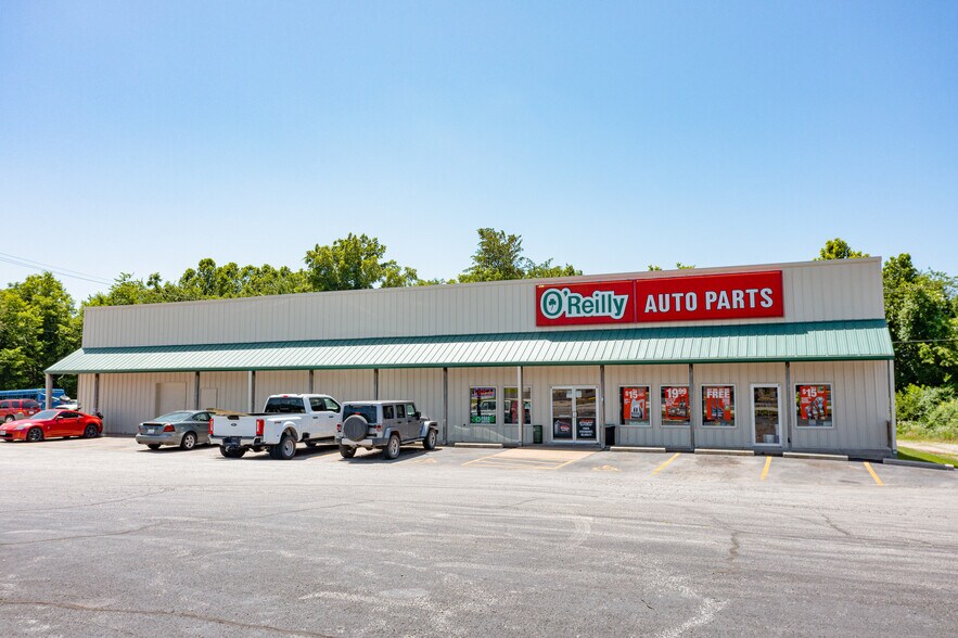 Primary Photo Of 94 W Old Mill Rd, Fair Grove General Retail For Sale