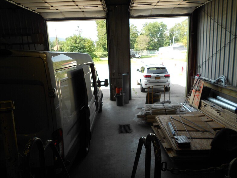 More Photos Of 1 Chips Ln, Fishkill Light Manufacturing For Lease