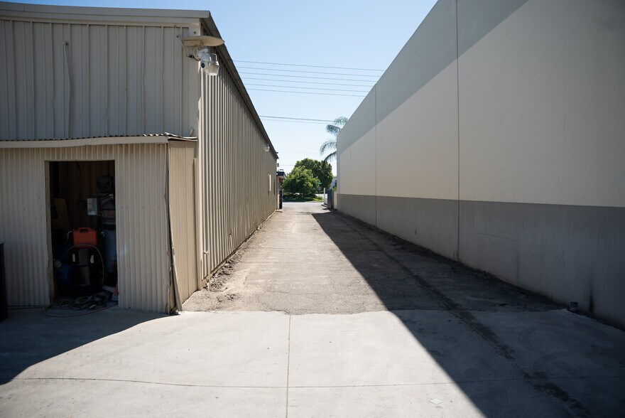 More Photos Of 1830 Baker Ave, Ontario Warehouse For Sale