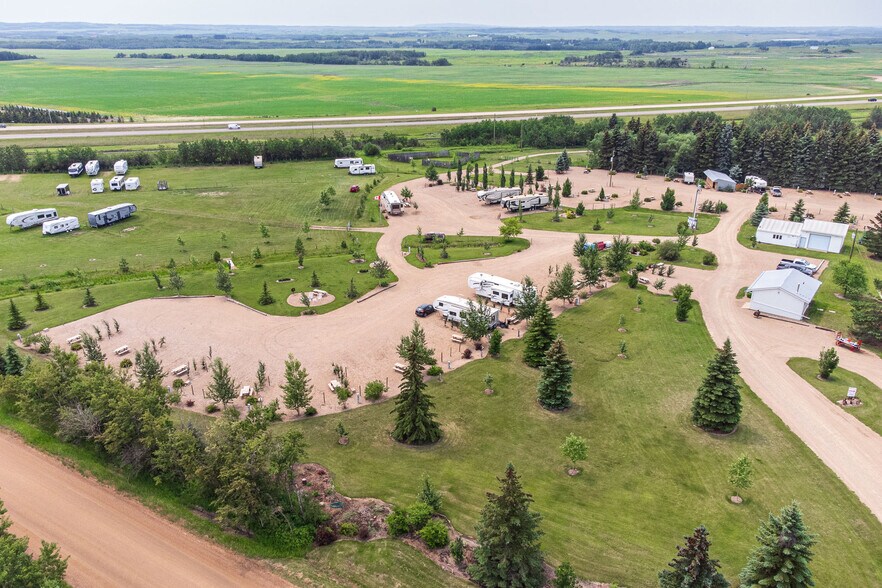 More Photos Of PT SE 10-50-2 W4, Blackfoot Trailer Camper Park For Sale