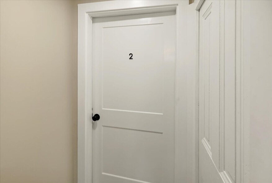 More Photos Of 241 S 5th St, Reading Apartments For Sale