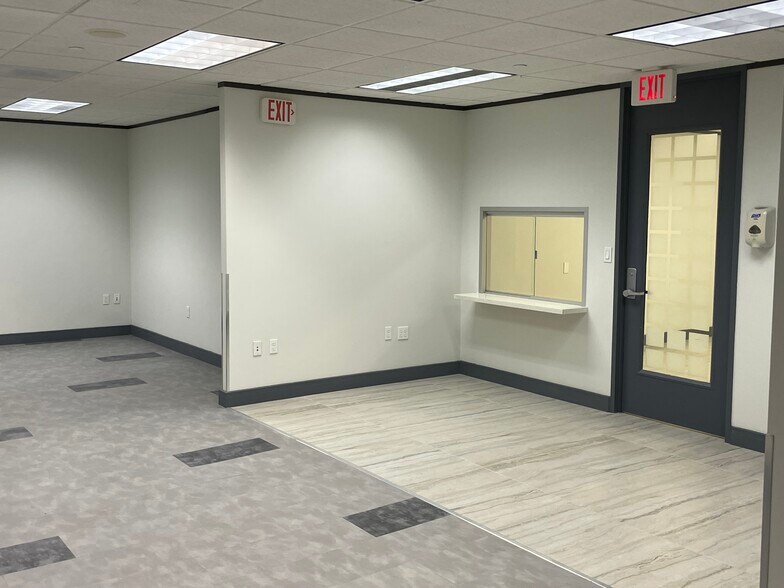 More Photos Of 4120 Southwest Fwy, Houston Medical For Lease