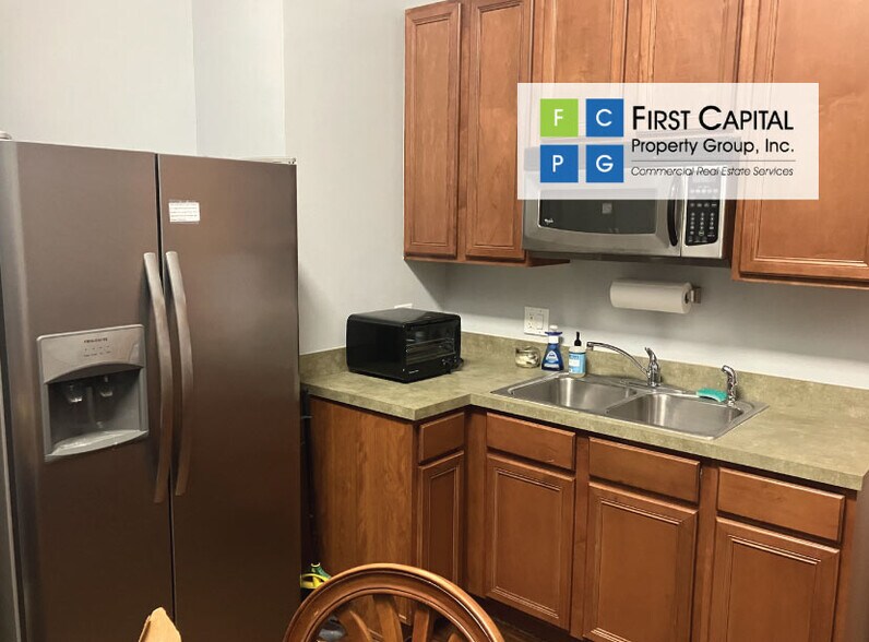 More Photos Of 110 W Indiana Ave, Deland Office For Lease