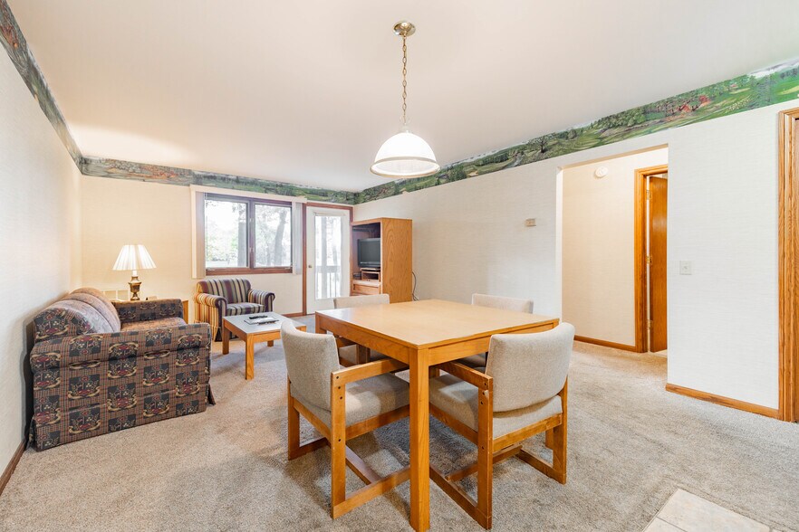 More Photos Of 7751 Cedar Lake Rd, Oscoda Hotel For Sale