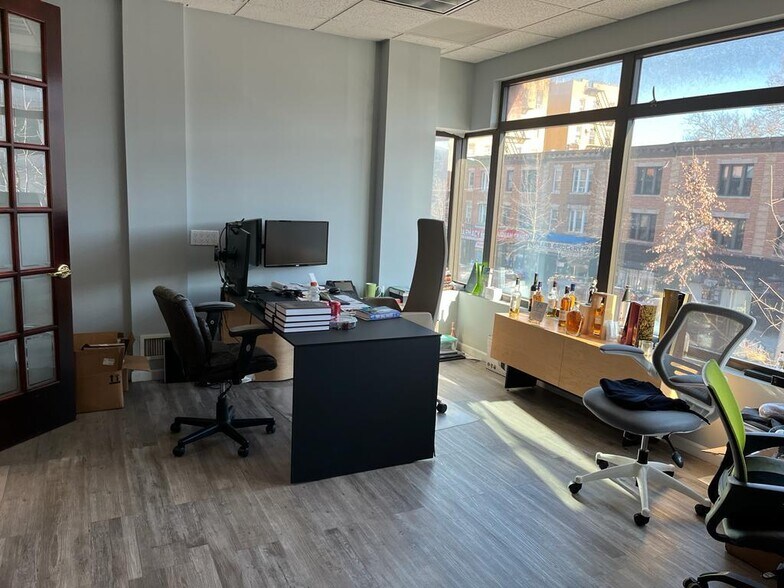 More Photos Of 1090 Coney Island Ave, Brooklyn Office For Lease