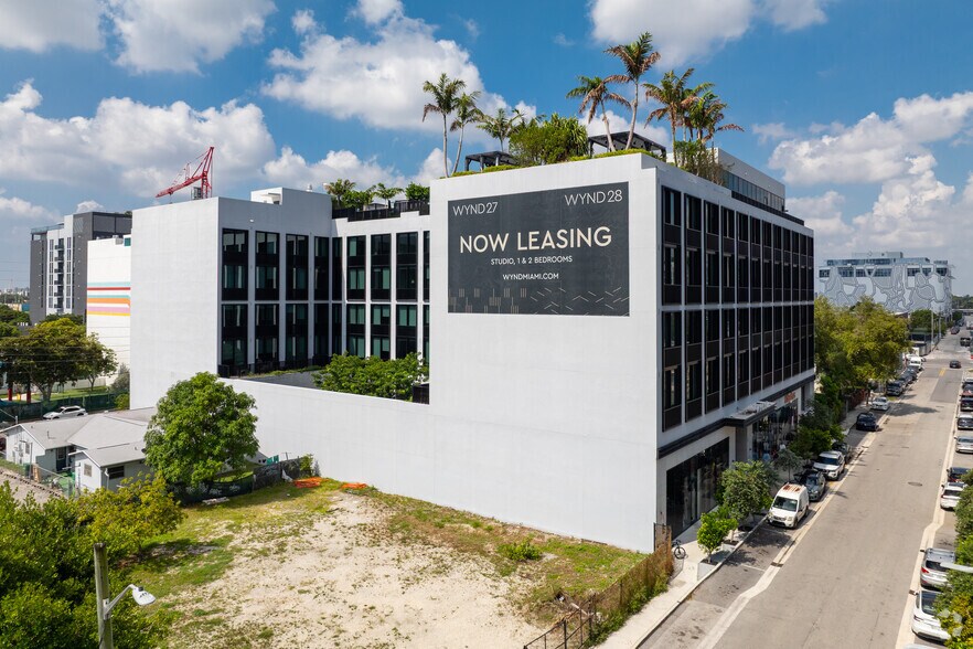 More Photos Of 127 NW 27th St, Miami Unknown For Lease