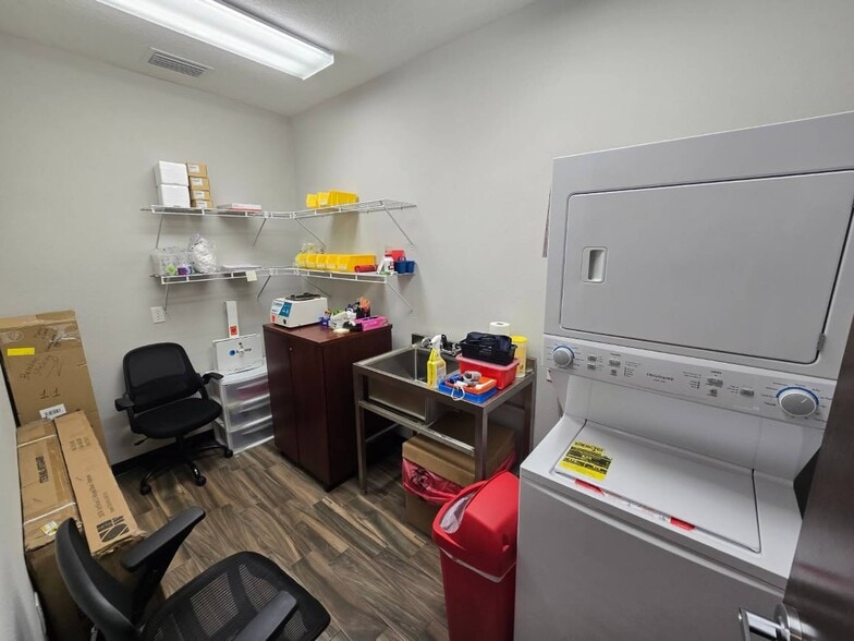 More Photos Of 4202-4204 W Linebaugh Ave, Tampa Medical For Sale
