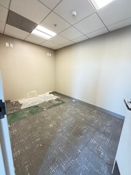More Photos Of 428 W Main St, Alhambra Apartments For Lease