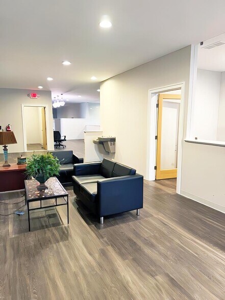 More Photos Of 19405 Plantations Rd, Rehoboth Beach Office For Lease