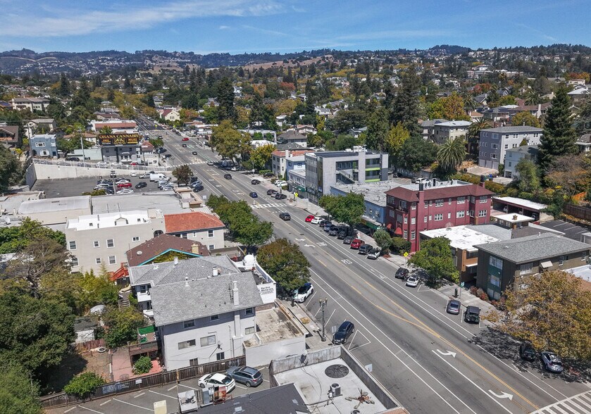More Photos Of 3718 Grand Ave, Oakland Office For Lease