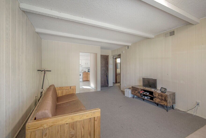 More Photos Of 9201 E 54th St, Raytown Apartments For Sale