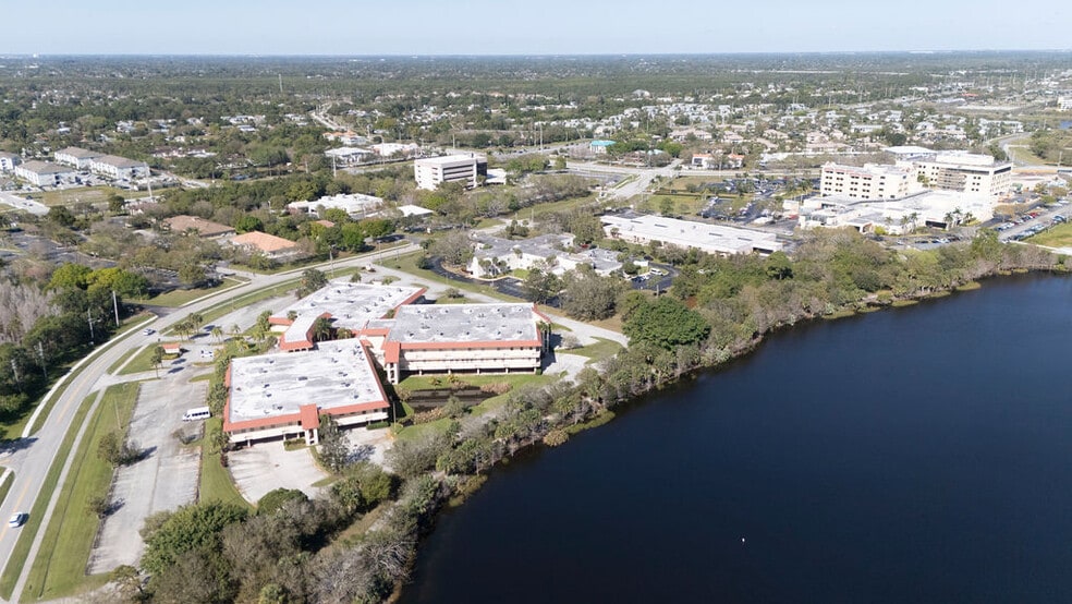 More Photos Of 1801 SE Hillmoor Dr, Port Saint Lucie Medical For Lease