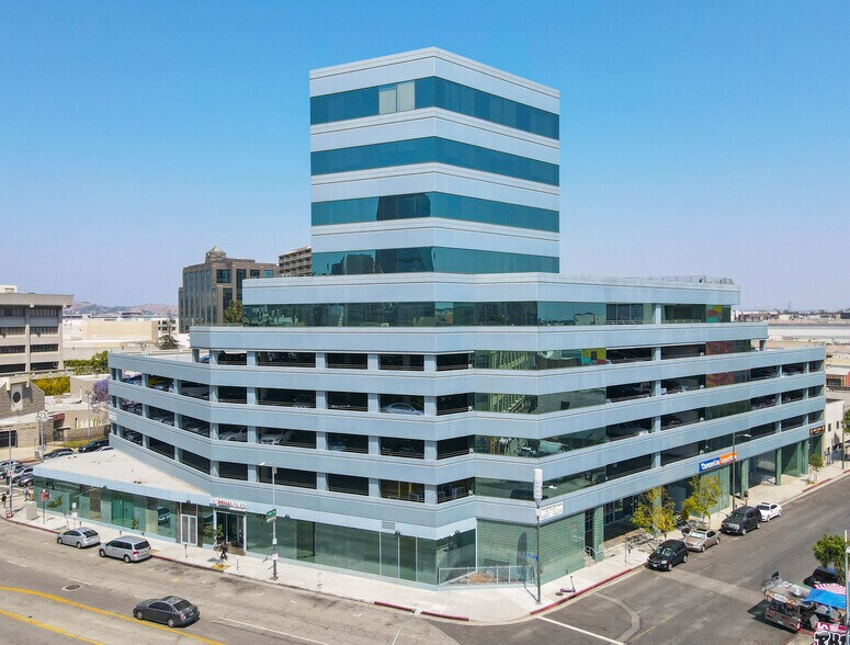 Primary Photo Of 420 E 3rd St, Los Angeles Medical For Lease