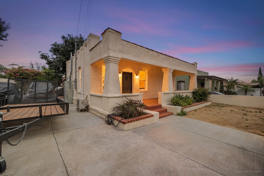 More Photos Of 600 S Ditman Ave, Los Angeles Multifamily For Sale