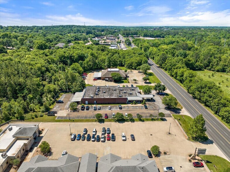 More Photos Of 3610 N University Dr, Nacogdoches Healthcare For Sale