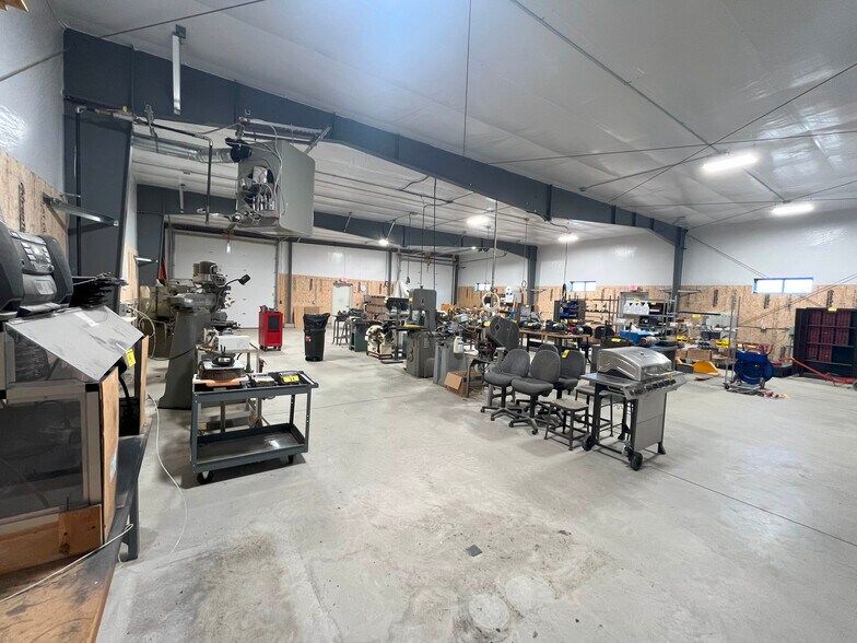 More Photos Of 170 Pleasant St, Rockland Office For Sale