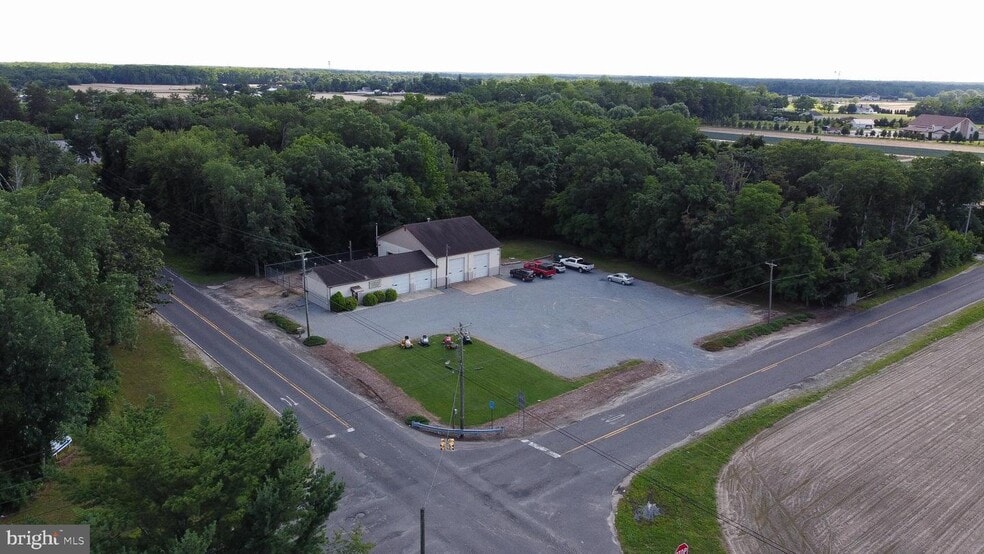 More Photos Of 5373 Chestnut Ave, Vineland Auto Repair For Sale