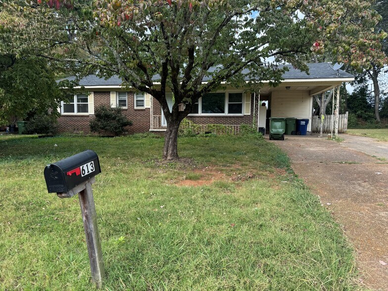 More Photos Of 602 Austin Dr NW, Huntsville Specialty For Sale