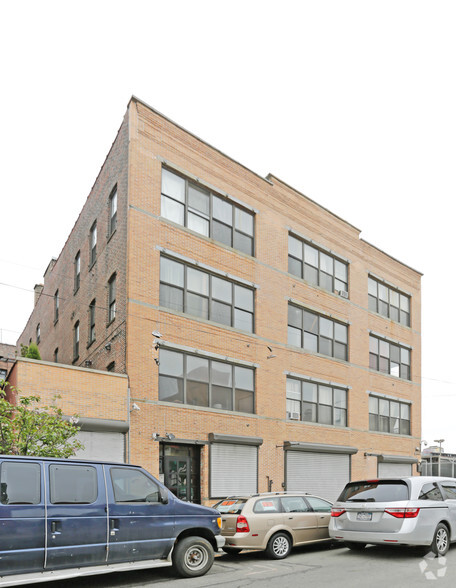 Primary Photo Of 257-261 Varet St, Brooklyn Manufacturing For Lease