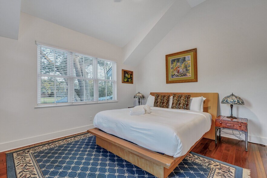 More Photos Of 2716 Mechanics Ave, Savannah Religious Facility For Sale