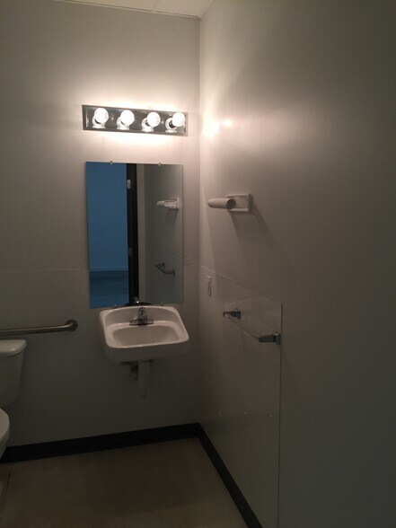 More Photos Of 13551 W 43rd Dr, Golden Warehouse For Lease