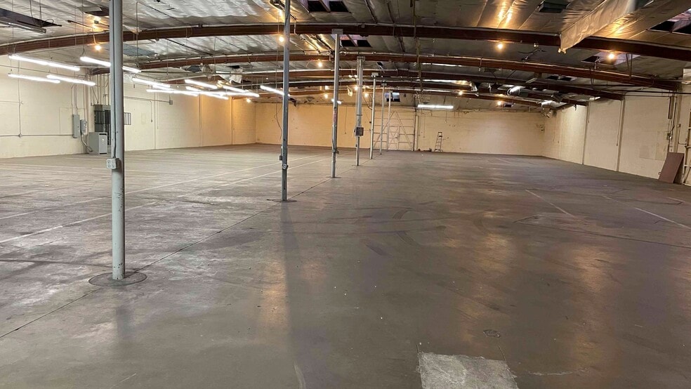 More Photos Of 2110 Edwards Ave, South El Monte Warehouse For Sale