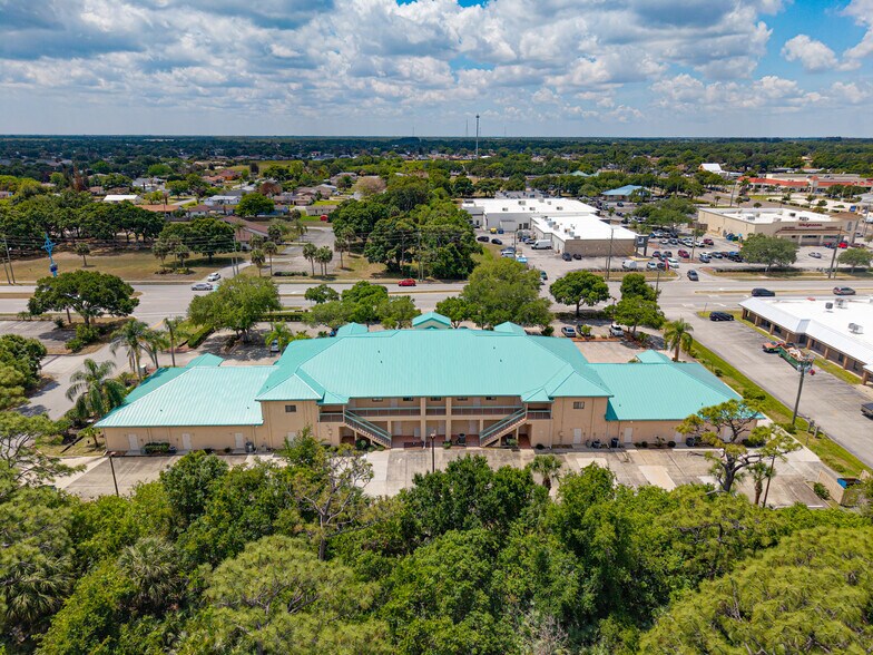 More Photos Of 1071 Port Malabar Blvd NE, Palm Bay Medical For Sale