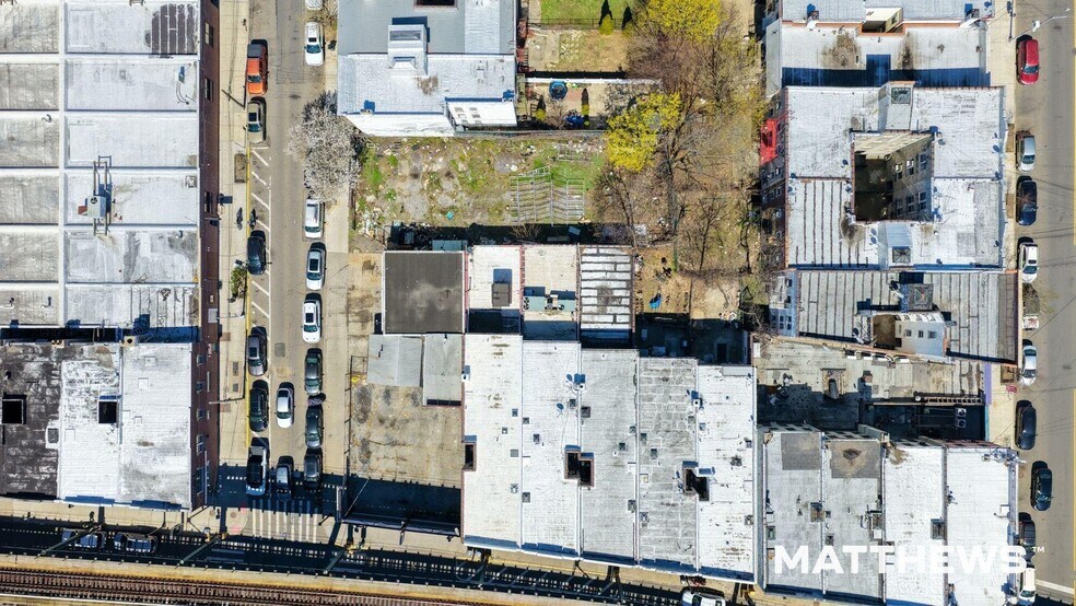 More Photos Of 101-01 Jamaica Ave, Richmond Hill Land For Sale